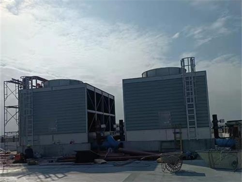 閉式冷卻塔噪音如何治理更好呢？,閉式冷卻塔內(nèi)部結(jié)構(gòu)